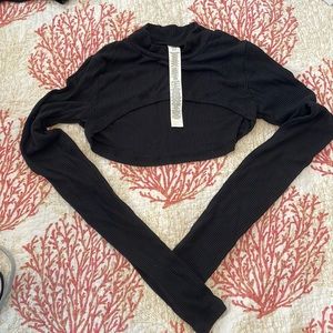 NWOT Alo thrill seeker top